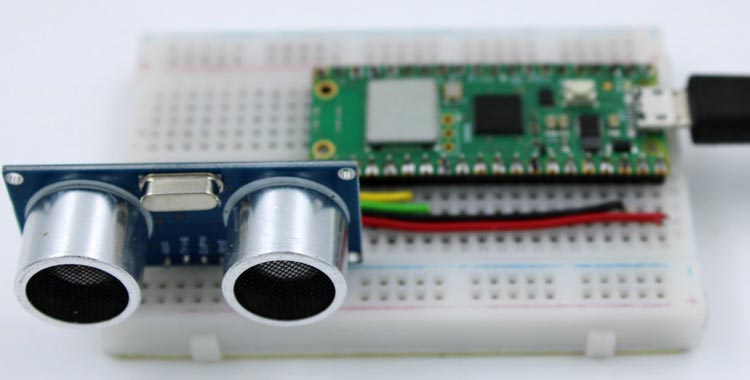 Ultrasonic Sensor with Raspberry Pi Pico W Circuit Board